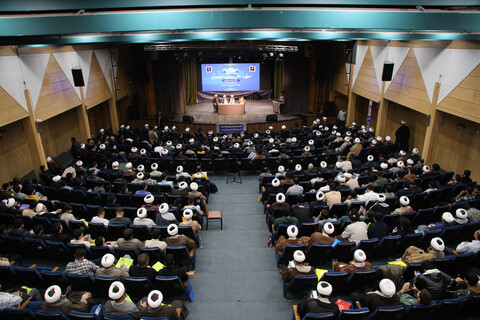 تصاویر / برگزاری همایش مدارس علمیه همدان با حضور آیت الله مروی