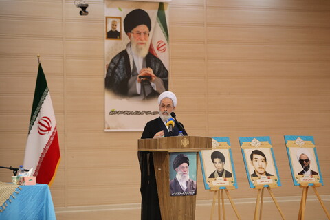 تصاویر/جلسه طلاب و مبلغین استان اردبیل با آیت الله اعرافی