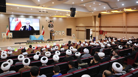 تصاویر/جلسه طلاب و مبلغین استان اردبیل با آیت الله اعرافی