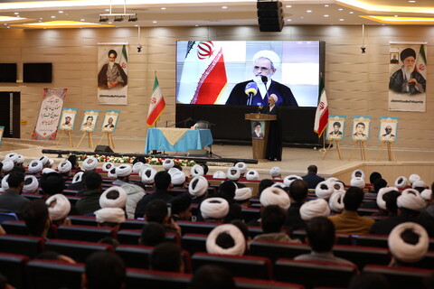 تصاویر/جلسه طلاب و مبلغین استان اردبیل با آیت الله اعرافی