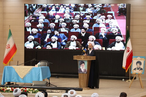 تصاویر/جلسه طلاب و مبلغین استان اردبیل با آیت الله اعرافی