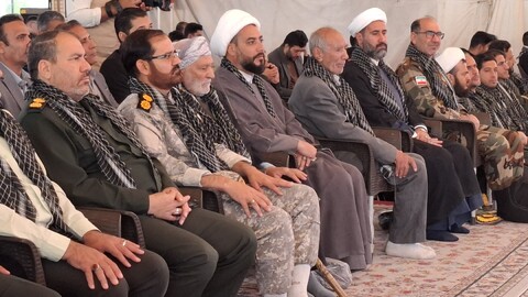 تصاویر/ هفتمین یادواره شهدای یگان‌های ویژه فراجا در گلزار شهدای کرمان