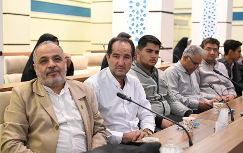 تصاویر| گردهمایی مواکب فعال مردمی شهر شیراز در ایام فاطمیه(س)