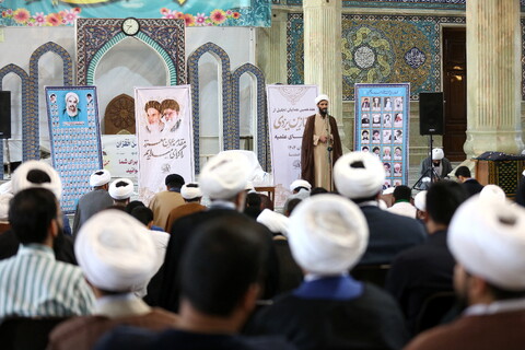 تصاویر/ هفدهمین همایش تجلیل از ممتازین یزدی حوزه‌های علمیه