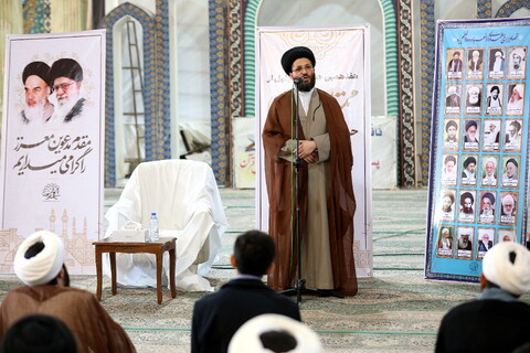 تصاویر/ هفدهمین همایش تجلیل از ممتازین یزدی حوزه‌های علمیه