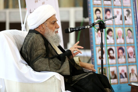 تصاویر/ هفدهمین همایش تجلیل از ممتازین یزدی حوزه‌های علمیه