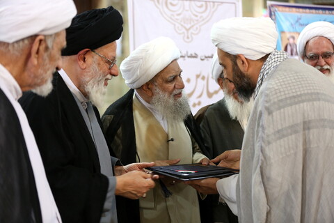 تصاویر/ هفدهمین همایش تجلیل از ممتازین یزدی حوزه‌های علمیه