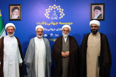 تصاویر/ احکام اعضاء و رئیس شورای سیاستگذاری  موسسه جهانی ولایت (شبکه‌های جهانی ولایت)