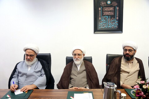 تصاویر/ احکام اعضاء و رئیس شورای سیاستگذاری  موسسه جهانی ولایت (شبکه‌های جهانی ولایت)