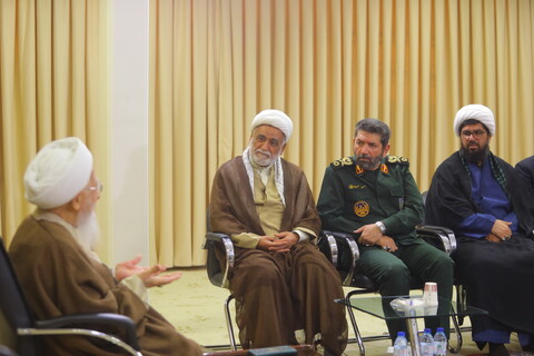 تصاویر / دیدار فرمانده سپاه محمد رسول الله تهران با آیت الله العظمی جوادی آملی