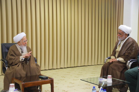 تصاویر / دیدار فرمانده سپاه محمد رسول الله تهران با آیت الله العظمی جوادی آملی