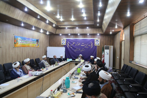 تصاویر/کرسی آزاد اندیشی با  موضوع ماهیت فقهی حساب های جاری بانکی برگزار شد