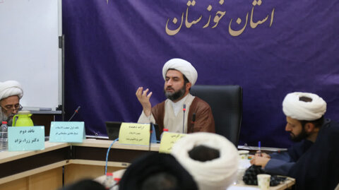 تصاویر/کرسی آزاد اندیشی با  موضوع ماهیت فقهی حساب های جاری بانکی برگزار شد