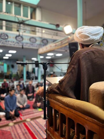 تصاویر/ درس اخلاق حجت الاسلام والمسلمین تقوایی