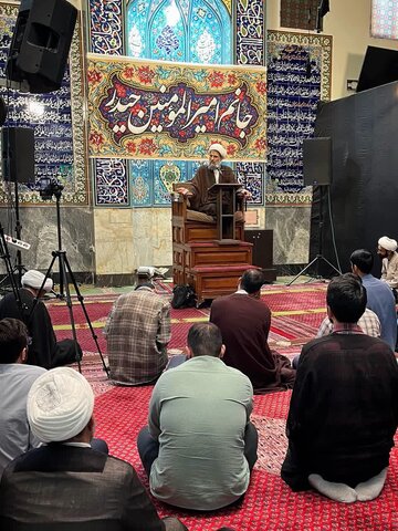 تصاویر/ درس اخلاق حجت الاسلام والمسلمین تقوایی