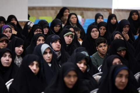 تصاویر/دیدار مدیران، اساتید و طلاب حوزه علمیه خواهران استان اردبیل با آیت الله اعرافی