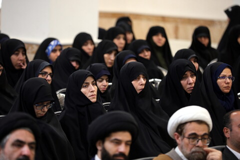 تصاویر/دیدار مدیران، اساتید و طلاب حوزه علمیه خواهران استان اردبیل با آیت الله اعرافی