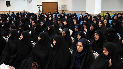 تصاویر/دیدار مدیران، اساتید و طلاب حوزه علمیه خواهران استان اردبیل با آیت الله اعرافی