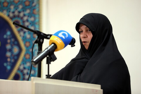 تصاویر/دیدار مدیران، اساتید و طلاب حوزه علمیه خواهران استان اردبیل با آیت الله اعرافی