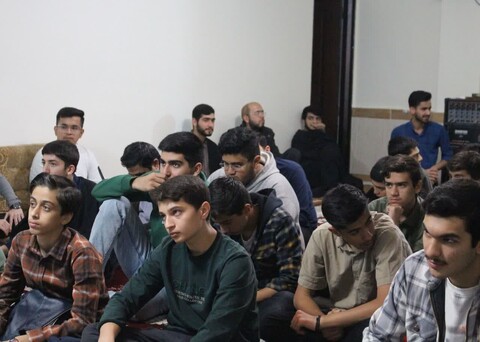 تصاویر/ هیئت هفتگی مدرسه علمیه صاحب الزمان(عج) مرند