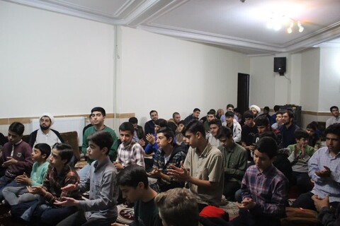 تصاویر/ هیئت هفتگی مدرسه علمیه صاحب الزمان(عج) مرند