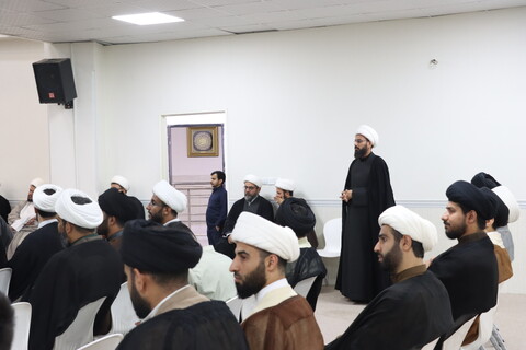 نشست جمعی از مبلغین و روحانیون اهواز با نماینده ولی فقیه در خوزستان