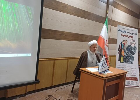 تصاویر/مراسم افتتاح نخستین رویداد هنر و رسانه جوانی جمعیت در ساوه