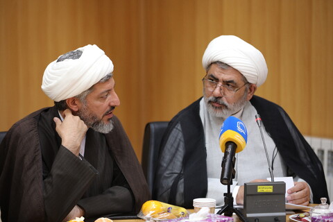 تصاویر/دیدار مدیران، معاونین و اساتید حوزه علمیه استان اردبیل با آیت الله اعرافی