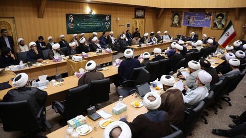 تصاویر/دیدار مدیران، معاونین و اساتید حوزه علمیه استان اردبیل با آیت الله اعرافی