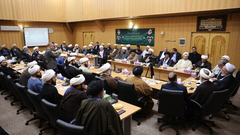 تصاویر/دیدار مدیران، معاونین و اساتید حوزه علمیه استان اردبیل با آیت الله اعرافی