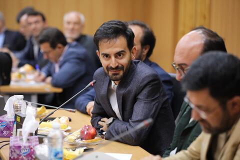 تصاویر/جلسه هسته مرکزی نیروهای انقلابی استان اردبیل با آیت الله اعرافی