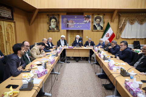 تصاویر/جلسه هسته مرکزی نیروهای انقلابی استان اردبیل با آیت الله اعرافی