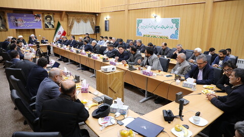 تصاویر/جلسه هسته مرکزی نیروهای انقلابی استان اردبیل با آیت الله اعرافی