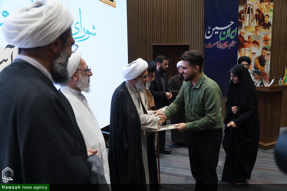 شنیدن دغدغه‌های تبلیغی طلاب همدان توسط آیت‌الله مروی