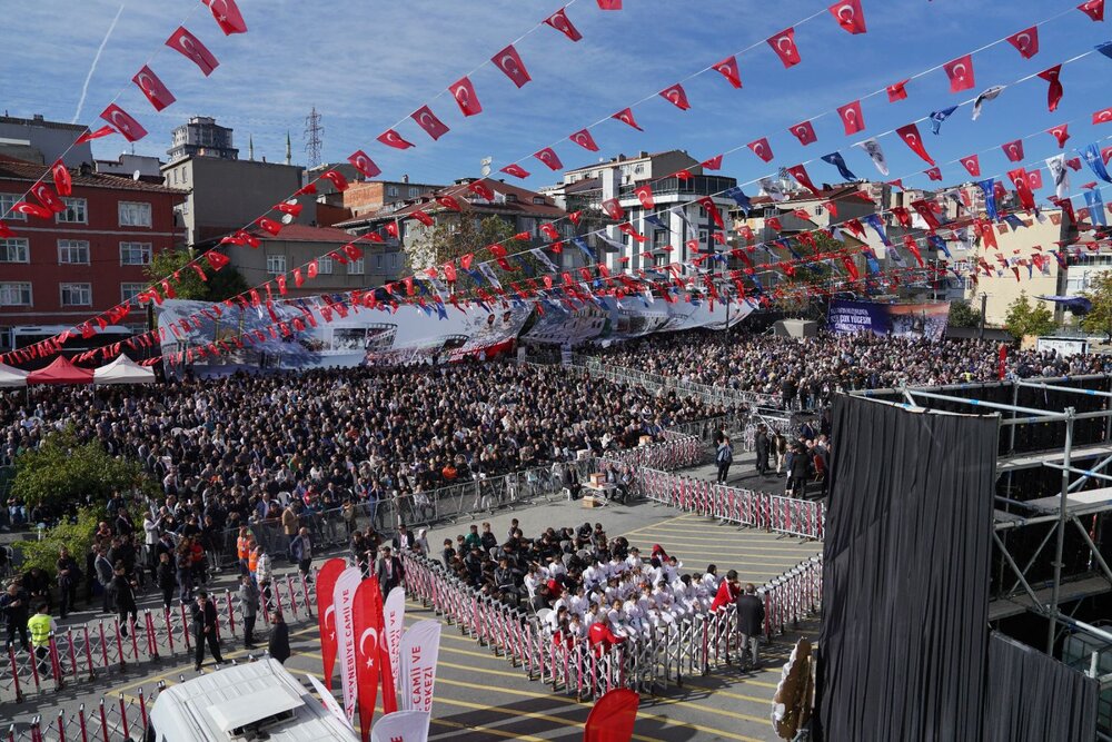 यूरोप मे मोहिब्बीने अहले बैत (अ) के सबसे बड़े दीनी और सांस्कृतिक केंद्र का उद्घाटन
