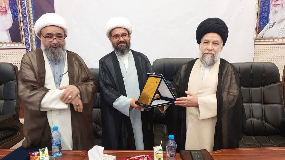 تأکید رئیس شورای علمای شیعه پاکستان بر تبیین چهره اصیل و نورانی مکتب تشیع