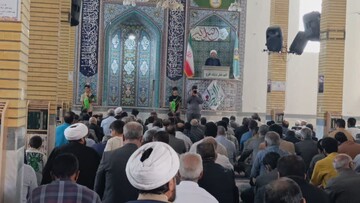 تصاویر/ اقامه نماز جمعه کوهدشت