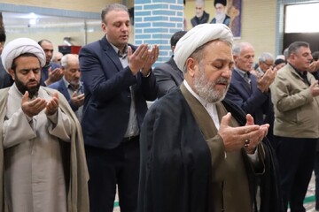 تصاویر/ آیین عبادی سیاسی نماز جمعه نوشین شهر