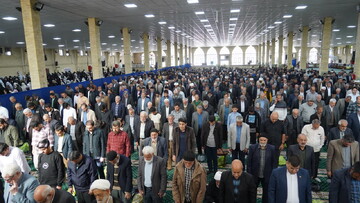 تصاویر/ اقامه نماز جمعه خوی