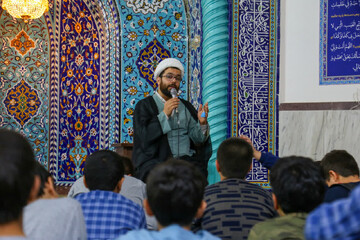 تصاویر/ ابتکارات جالب قرآنی حوزویان در مسجد ولیعصر (عج)