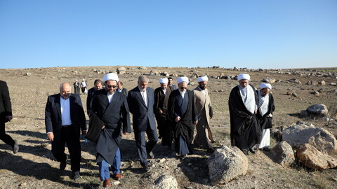 تصاویر/بازدید آیت الله اعرافی از زمین مفتاح سرین اردبیل