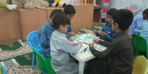 مهد آدینه نماز جمعه شهرستان دلگان با فضای شاد و آموزشی برای کودکان