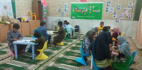 مهد آدینه نماز جمعه شهرستان دلگان با فضای شاد و آموزشی برای کودکان