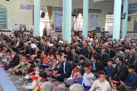 تصاویر/ اقامه نماز جمعه شهرستان تکاب