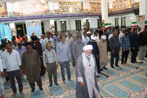 تصاویر/ اقامه نماز جمعه شهر قلعه‌گنج