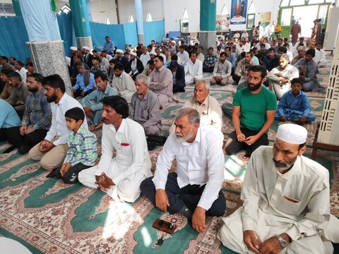 تصاویر/ اقامه نماز جمعه شهر ریگان