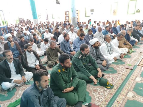 تصاویر/ اقامه نماز جمعه شهر ریگان