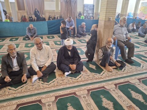 تصاویر/ اقامه نماز جمعه شهر بلورد