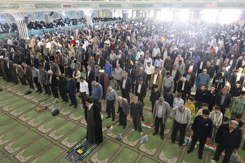 تصاویر/ نماز عبادی سیاسی جمعه شهرکرد