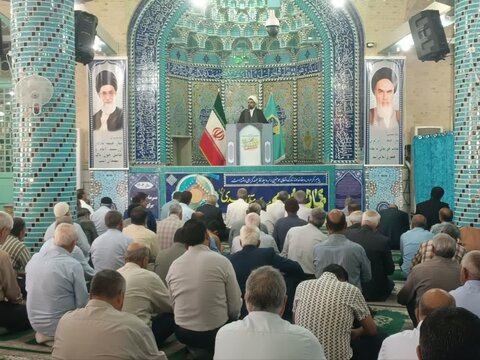 تصاویر/ اقامه نماز جمعه شهر انار